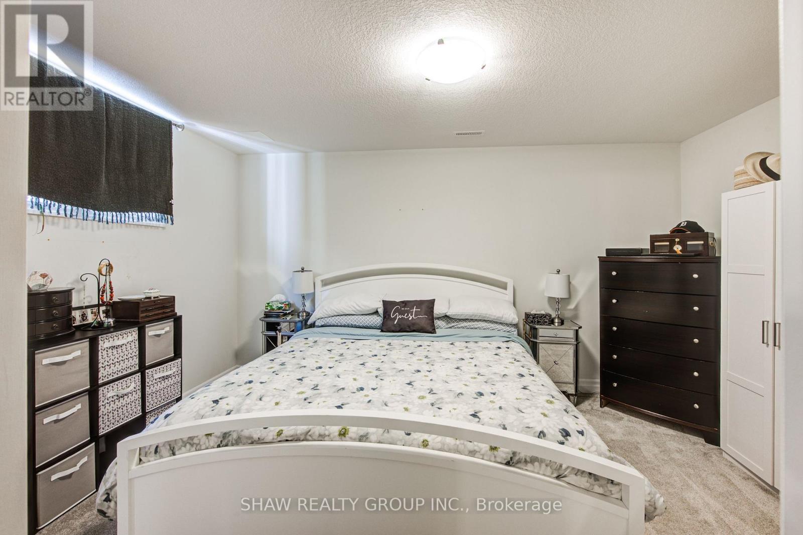 111 Livingston Drive, Tillsonburg, Ontario  N4G 0J3 - Photo 39 - X12357639