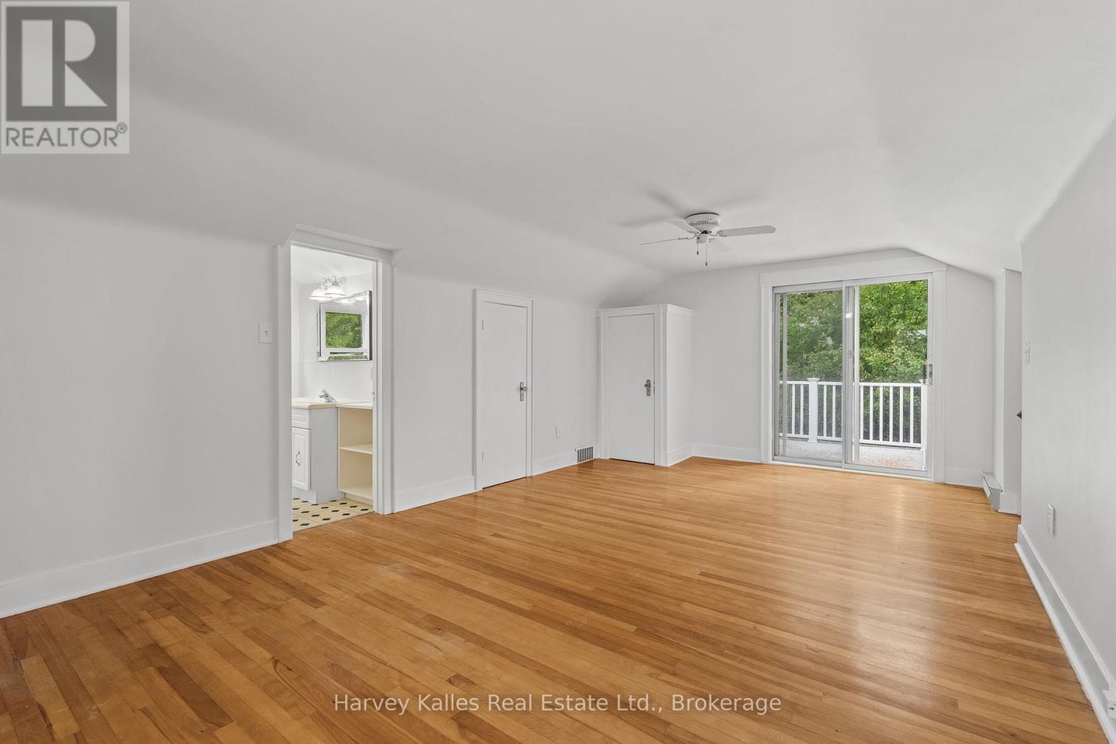 16 Manominee Street, Huntsville, Ontario  P1H 1H2 - Photo 21 - X12357735