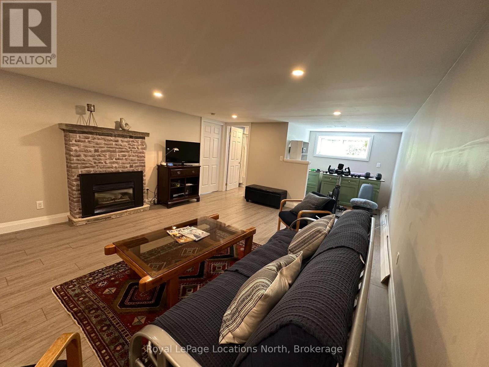 245 Pearson Street N, Meaford, Ontario  N4L 1L6 - Photo 14 - X12357766