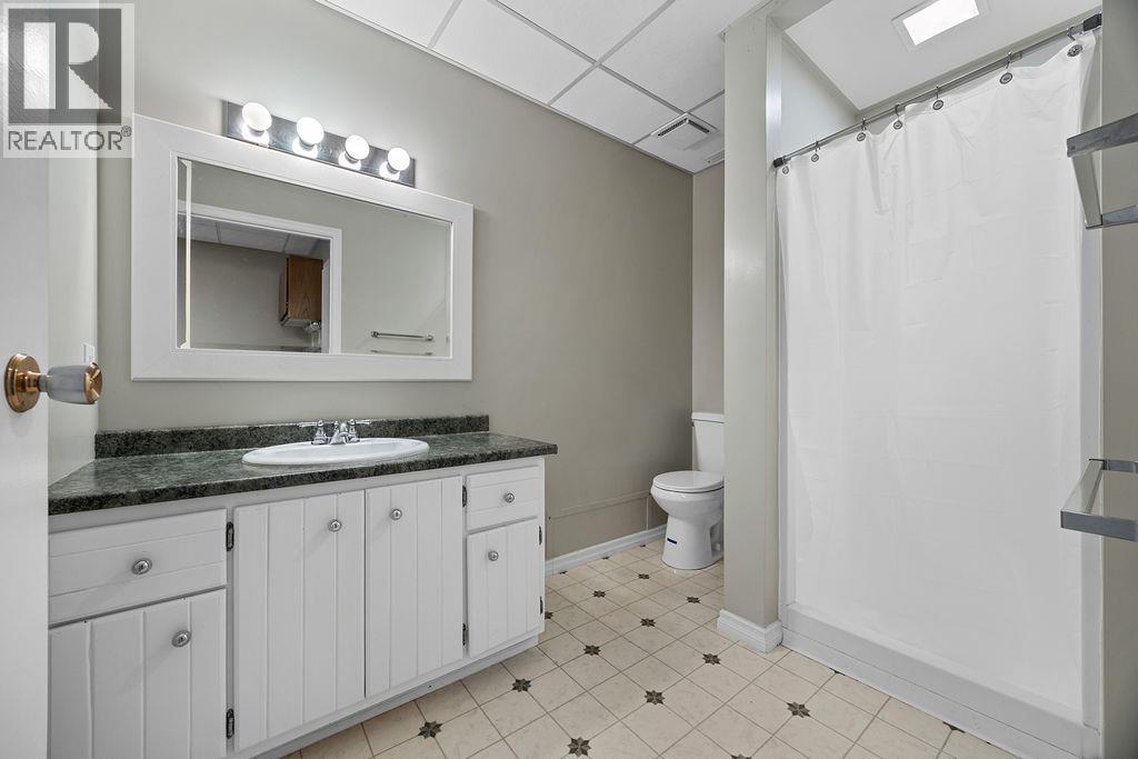 4340 Sharp Road, Armstrong, British Columbia  V4Y 0V6 - Photo 41 - 10359970