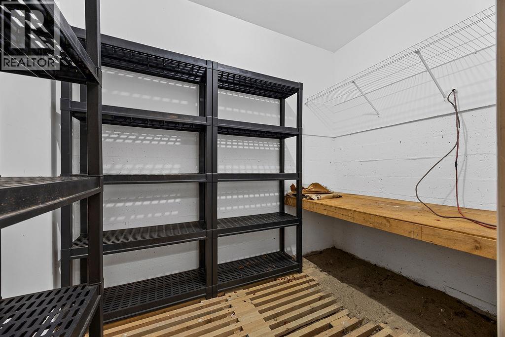 4340 Sharp Road, Armstrong, British Columbia  V4Y 0V6 - Photo 43 - 10359970