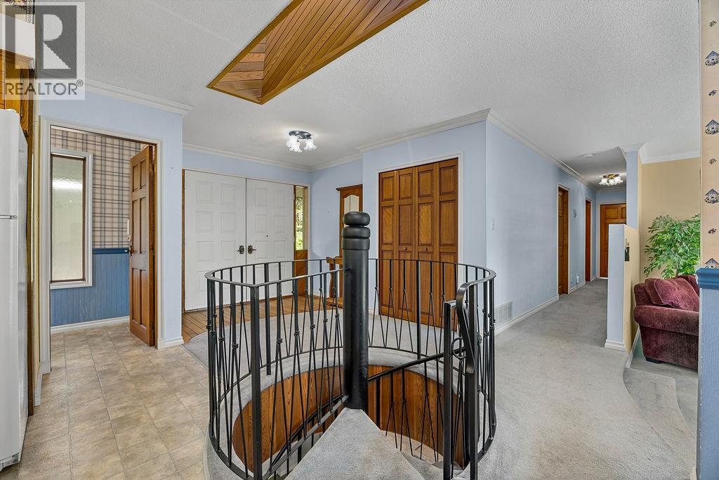 4340 Sharp Road, Armstrong, British Columbia  V4Y 0V6 - Photo 18 - 10359970