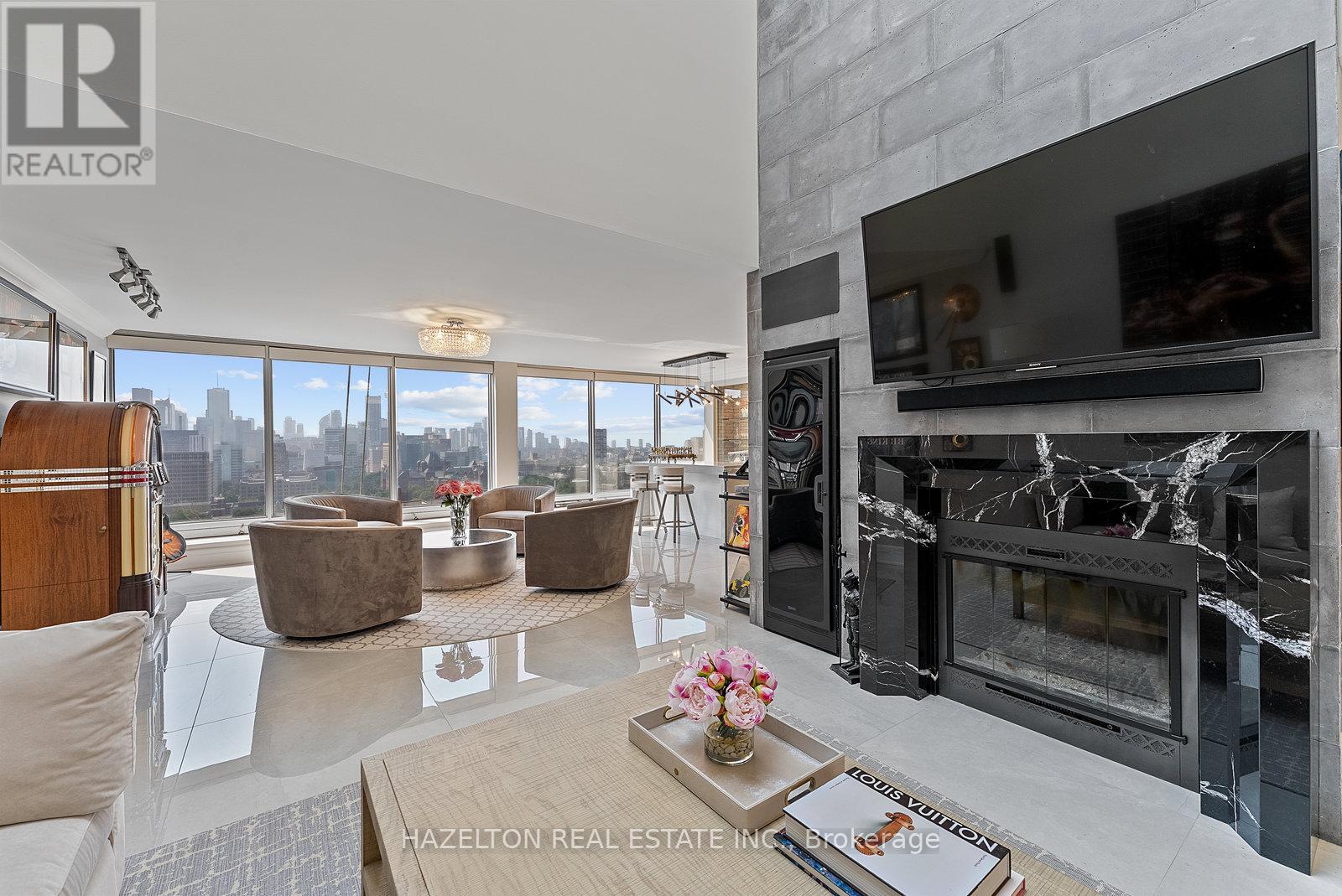 Property at 2008 - 110 BLOOR STREET W image 2