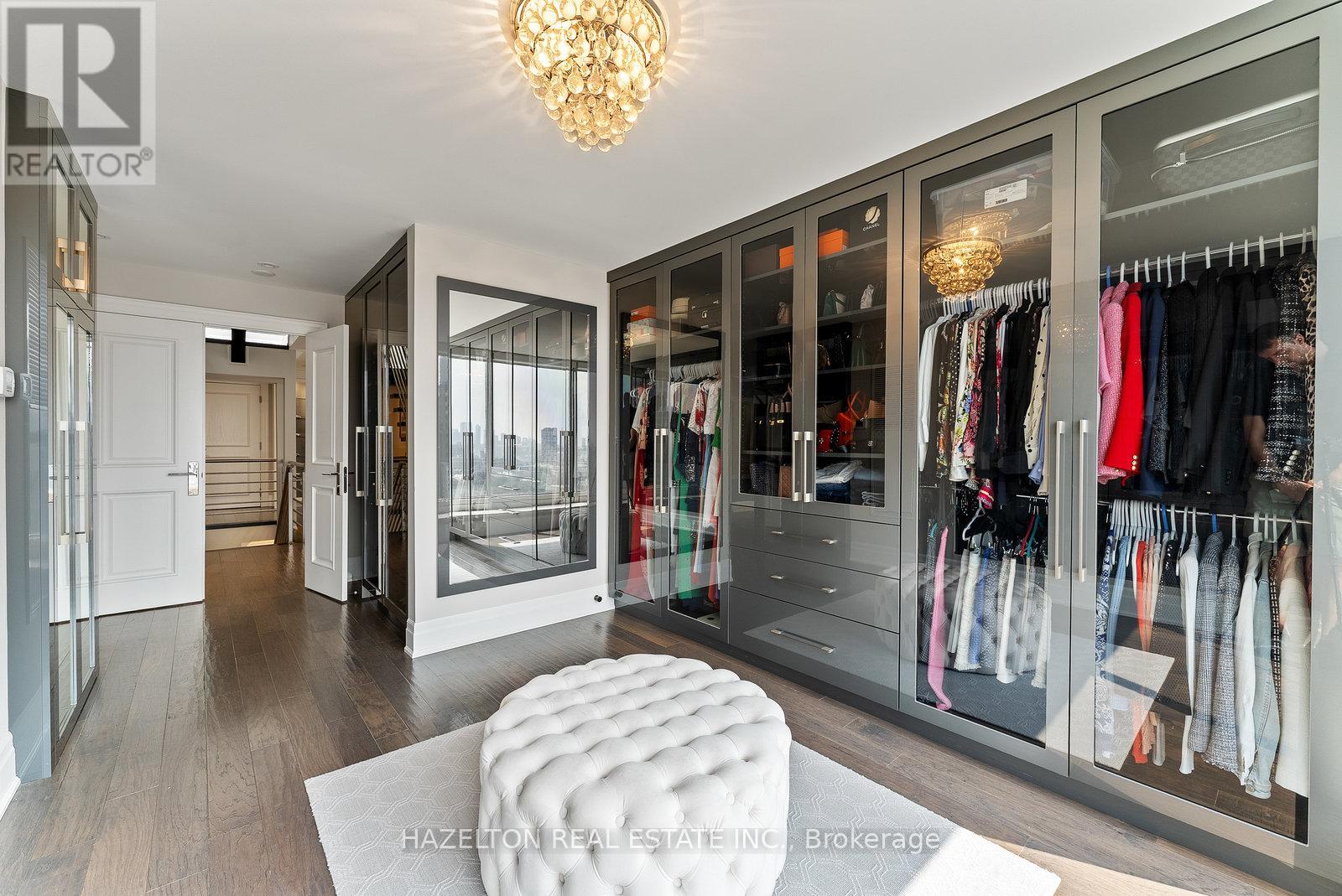 2008 - 110 Bloor Street W, Toronto, Ontario  M5S 2W7 - Photo 21 - C12357513