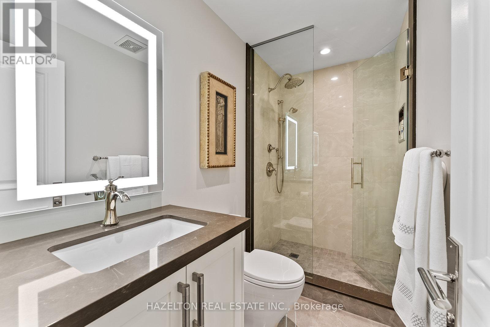 2008 - 110 Bloor Street W, Toronto, Ontario  M5S 2W7 - Photo 27 - C12357513
