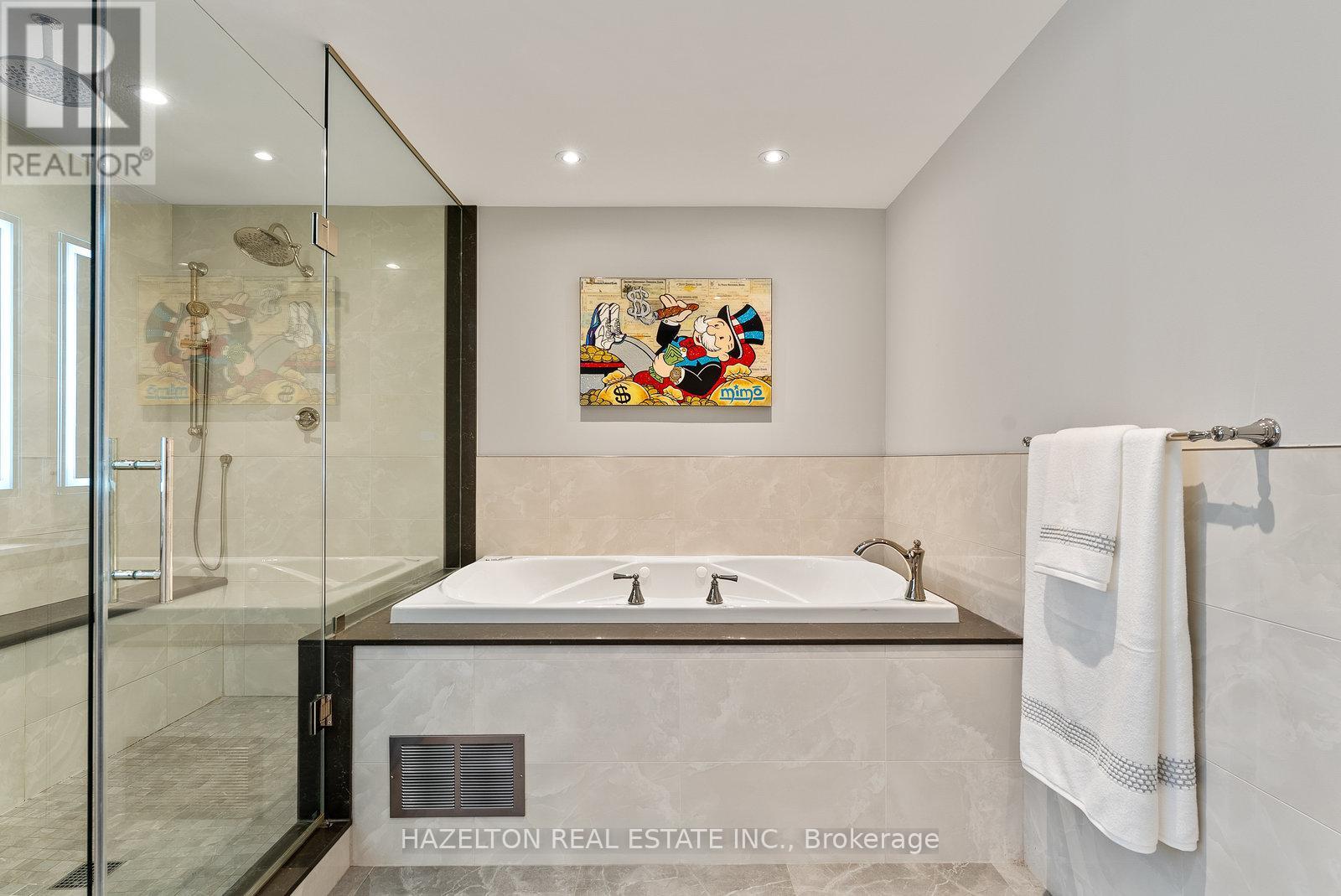 2008 - 110 Bloor Street W, Toronto, Ontario  M5S 2W7 - Photo 24 - C12357513