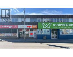 C 1402 College DRIVE Varsity View
