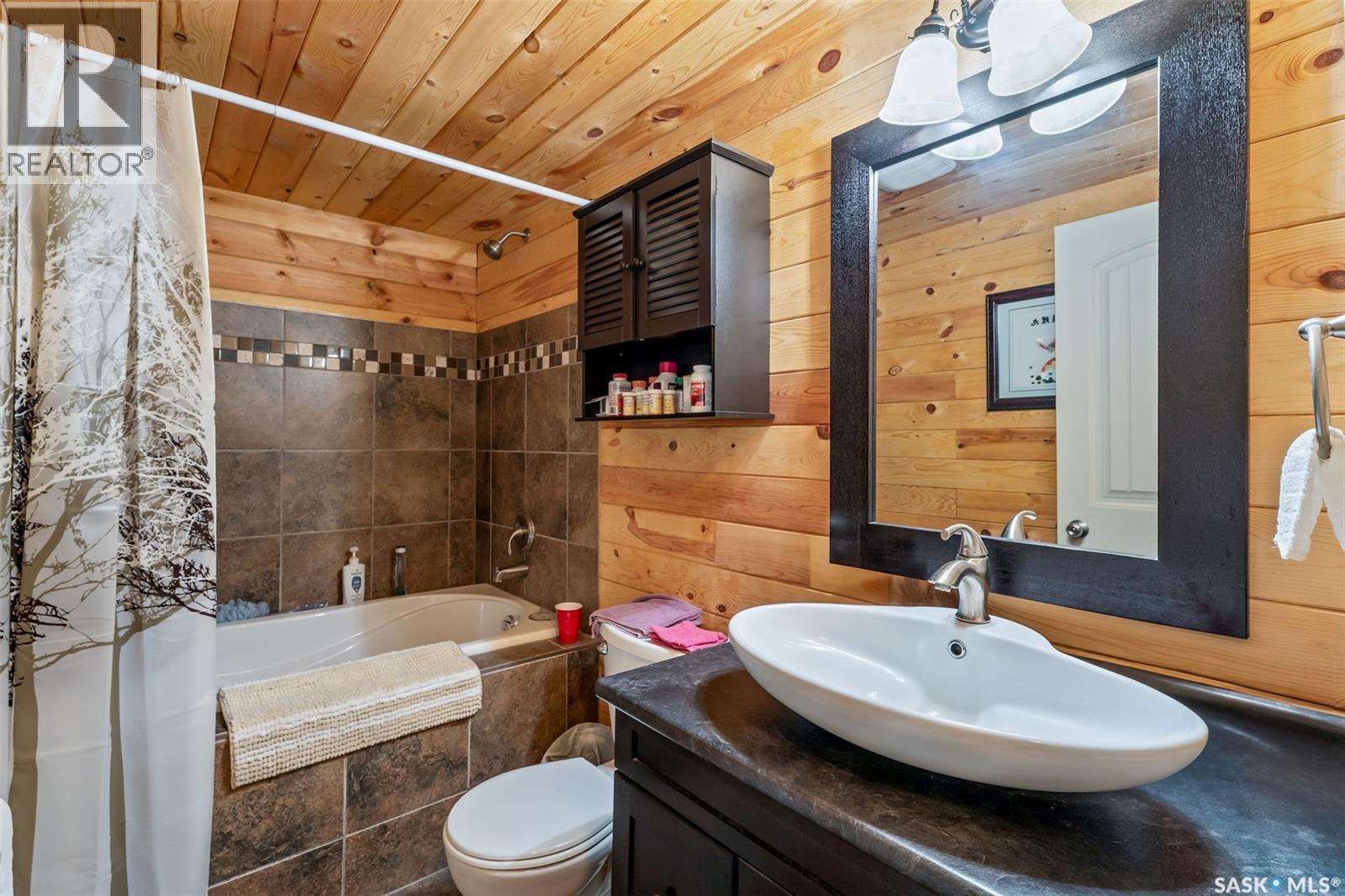 200 Matjaims Place, Rhona Lake, Saskatchewan  S0K 4X0 - Photo 33 - SK016244