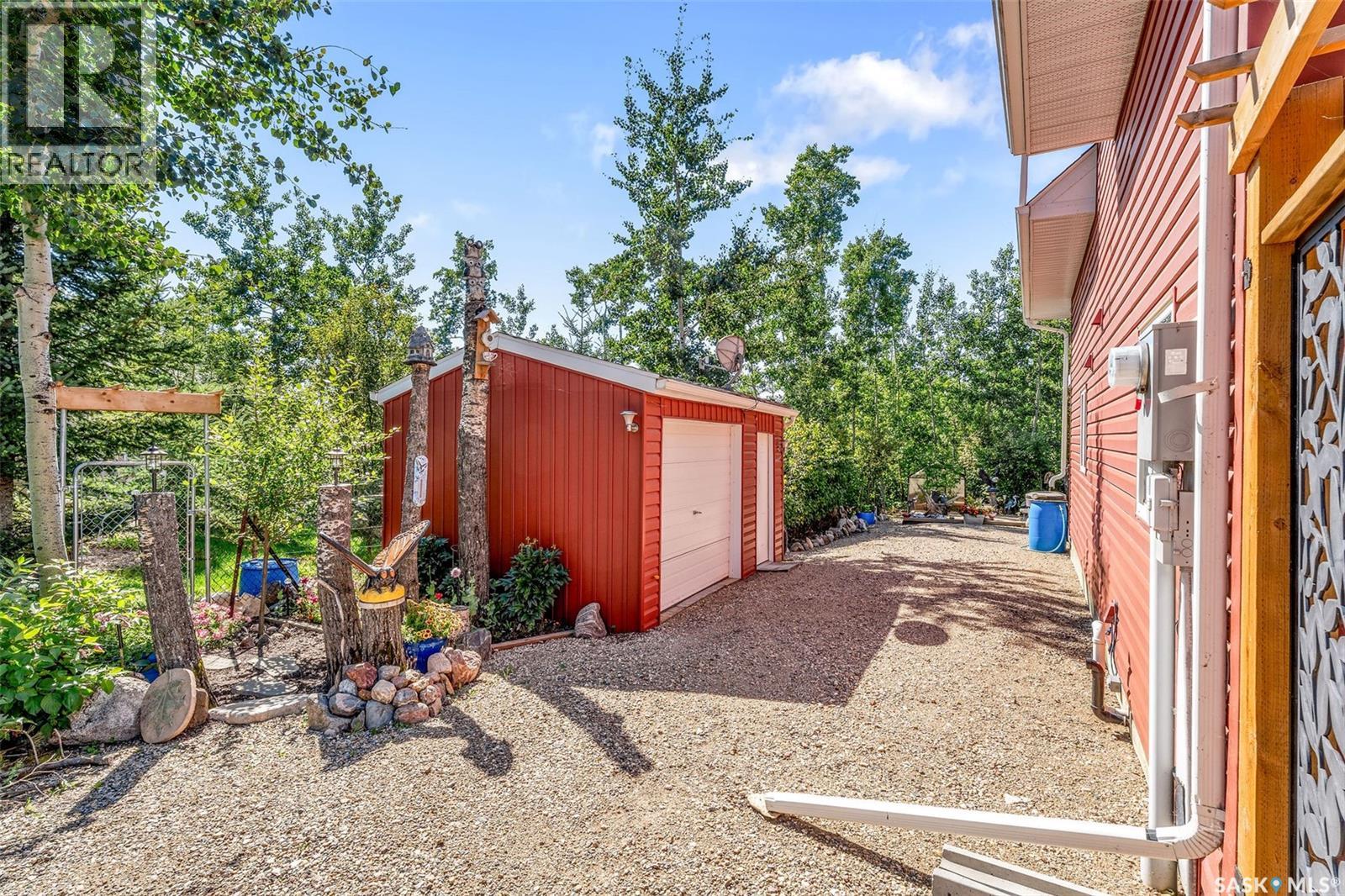 200 Matjaims Place, Rhona Lake, Saskatchewan  S0K 4X0 - Photo 9 - SK016244