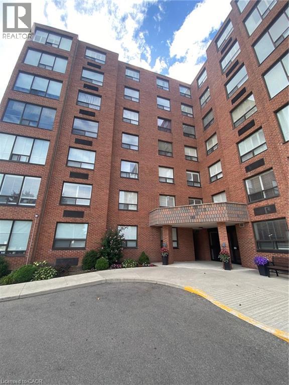 99 Donn Avenue Unit# 702, Stoney Creek, Ontario  L8G 5B2 - Photo 3 - 40762332