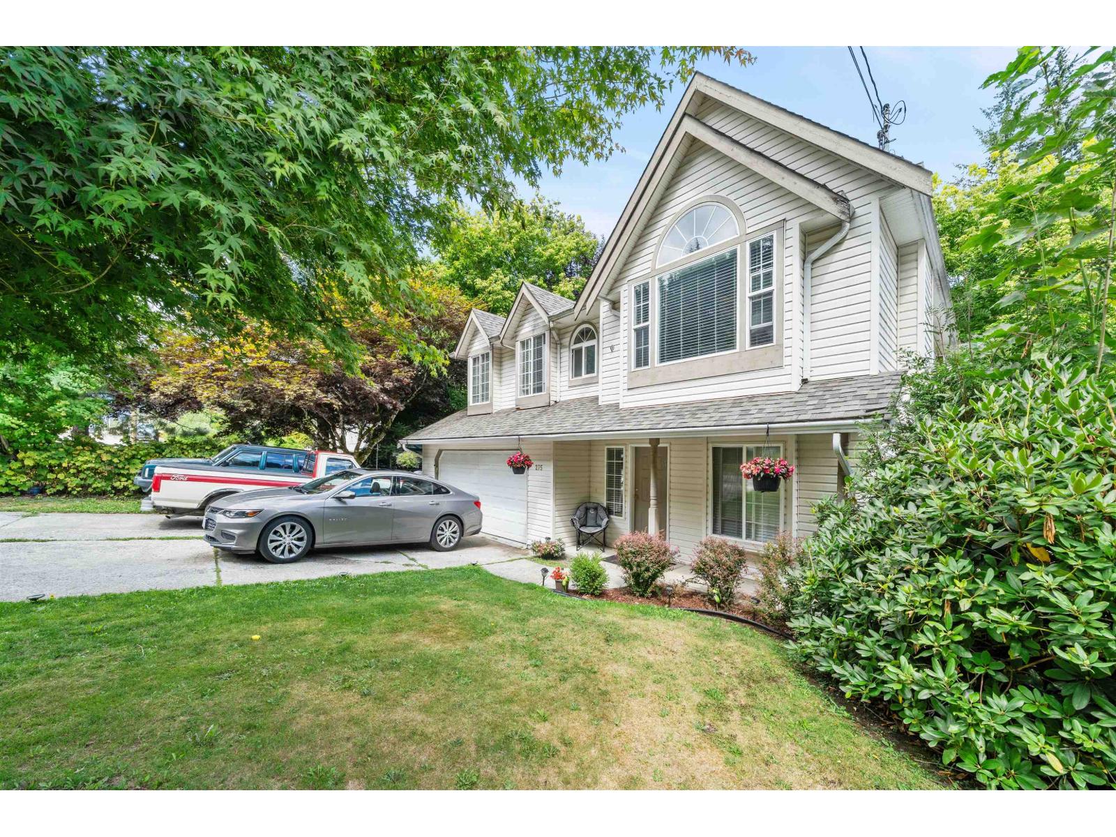 275 Forrest Crescent, Hope, Hope, British Columbia  V0X 1L4 - Photo 2 - R3032429