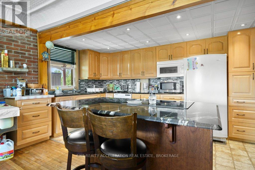 595 Craigen Road, Stone Mills, Ontario  K0K 2S0 - Photo 8 - X12357843