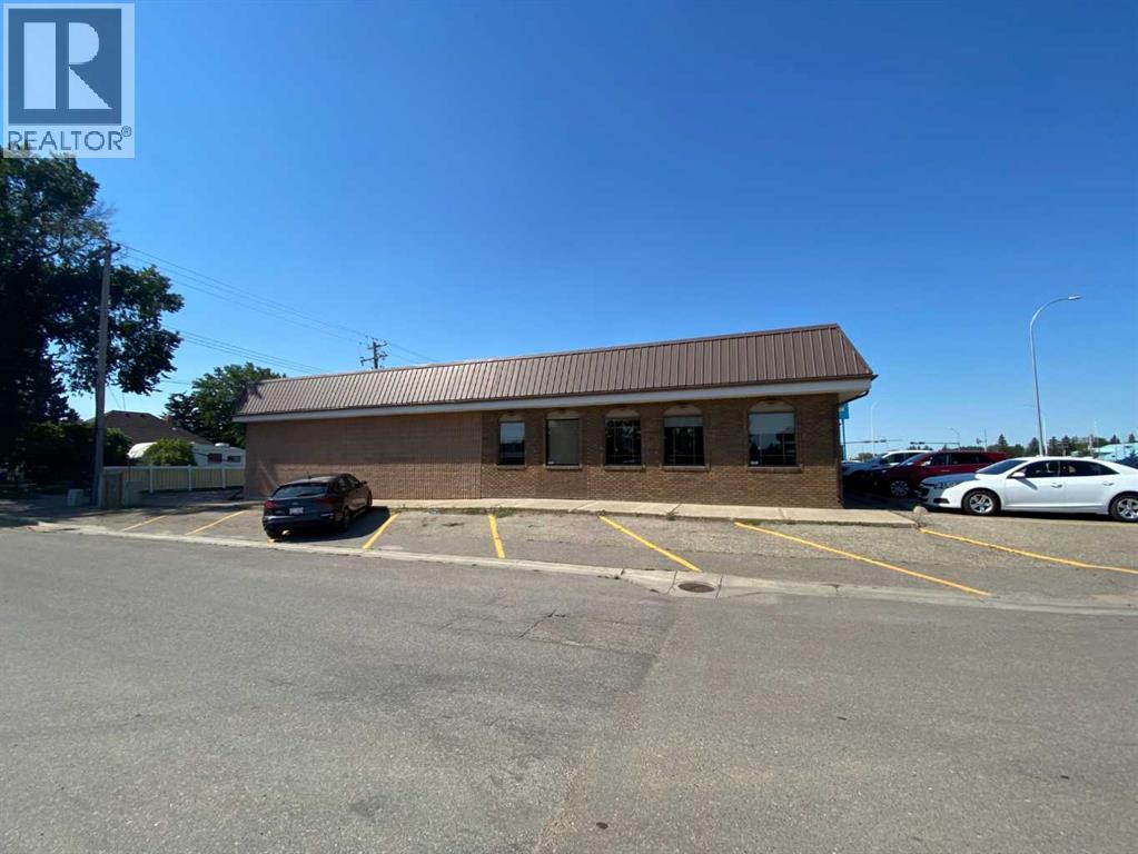 5036 46 Avenue, Taber, Alberta  T1G 2A6 - Photo 38 - A2250225