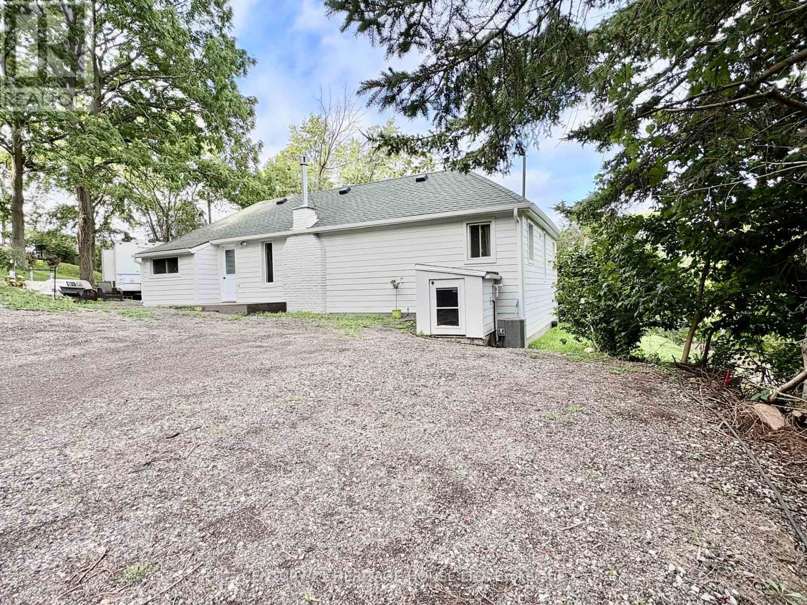 3490 Waneeta Drive, Malahide, Ontario  N5H 2R2 - Photo 28 - X12357826