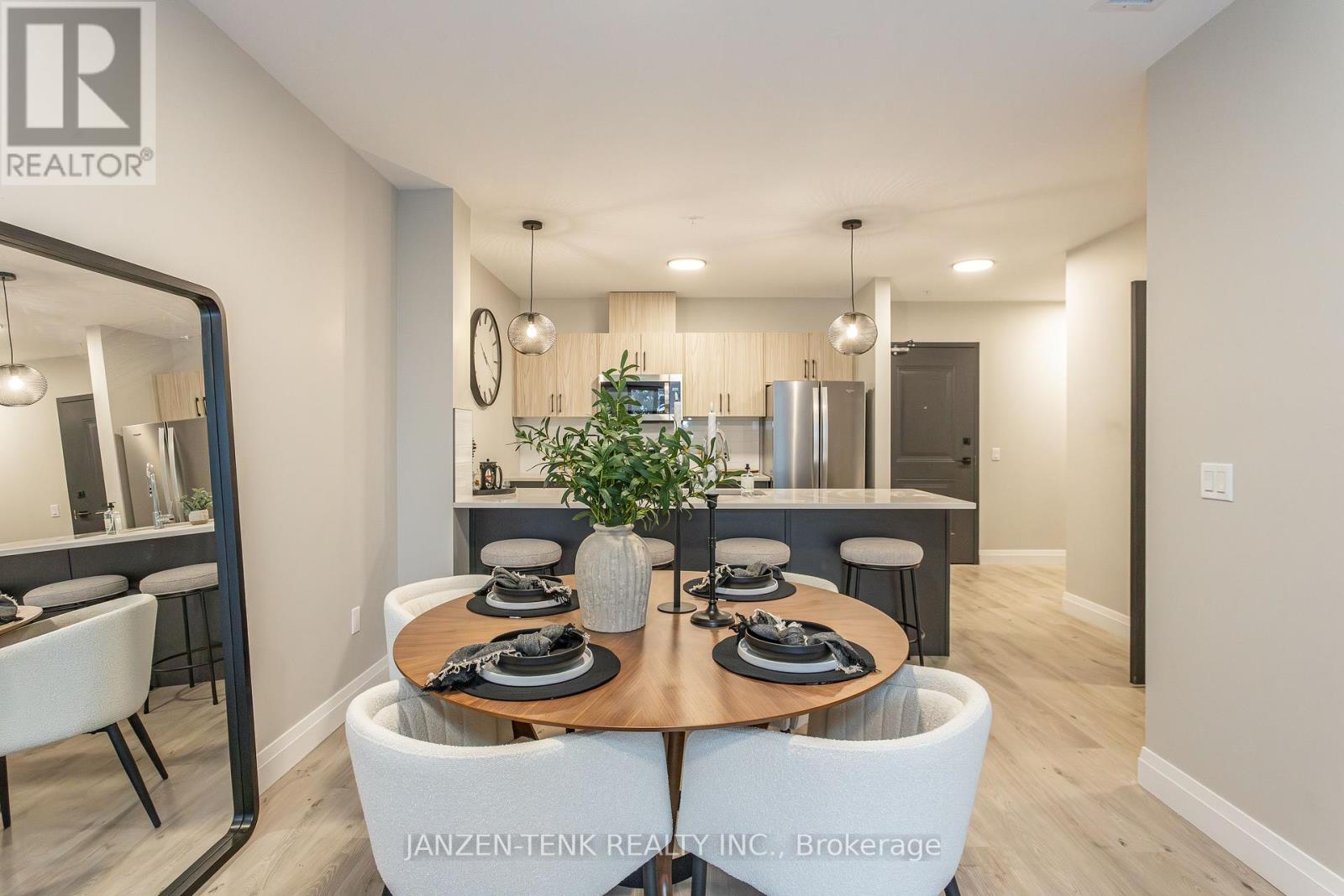 302 - 1150 Fanshawe Park Road E, London North, Ontario  N5X 3Z8 - Photo 12 - X12357870