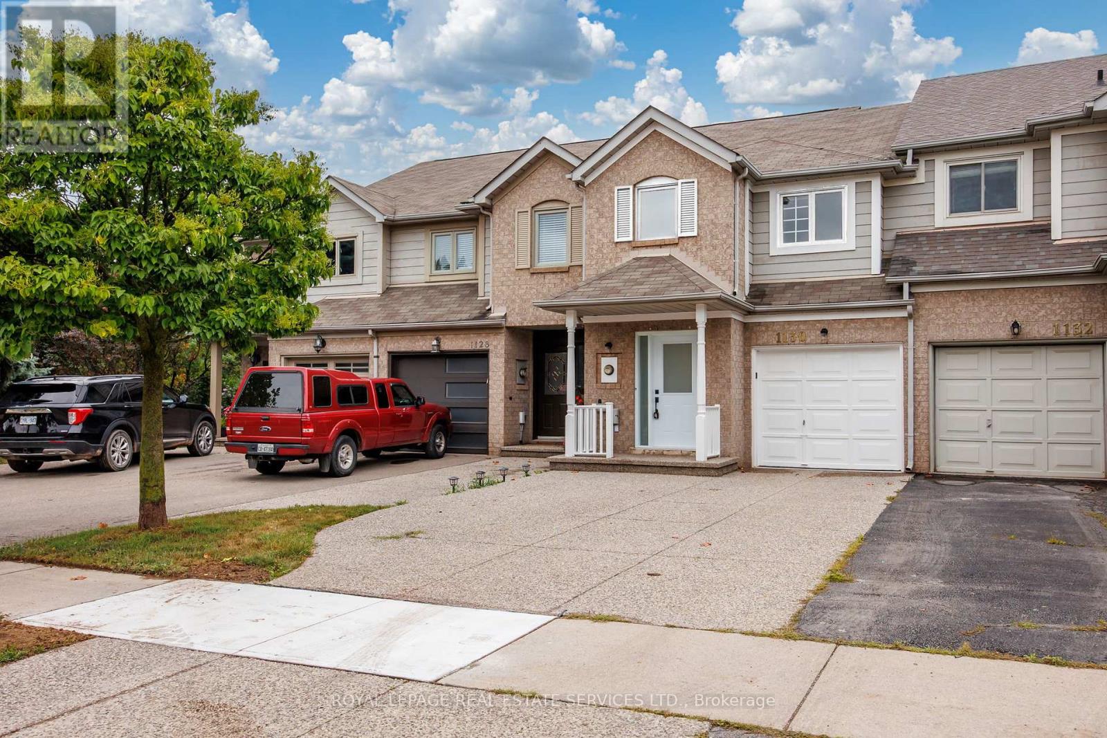 1130 Westview Terrace, Oakville, Ontario  L6M 3M1 - Photo 2 - W12357725