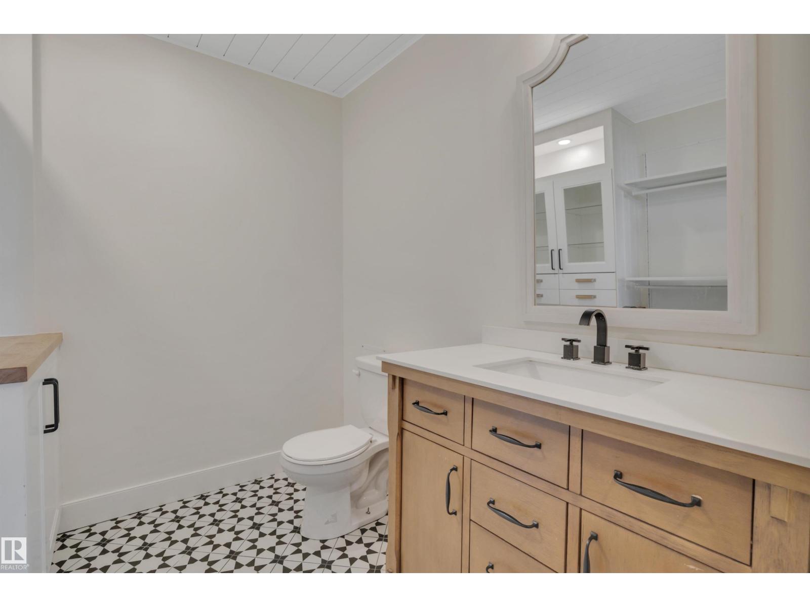 #1210 10145 109 St Nw, Edmonton, Alberta  T5J 3M5 - Photo 15 - E4449656