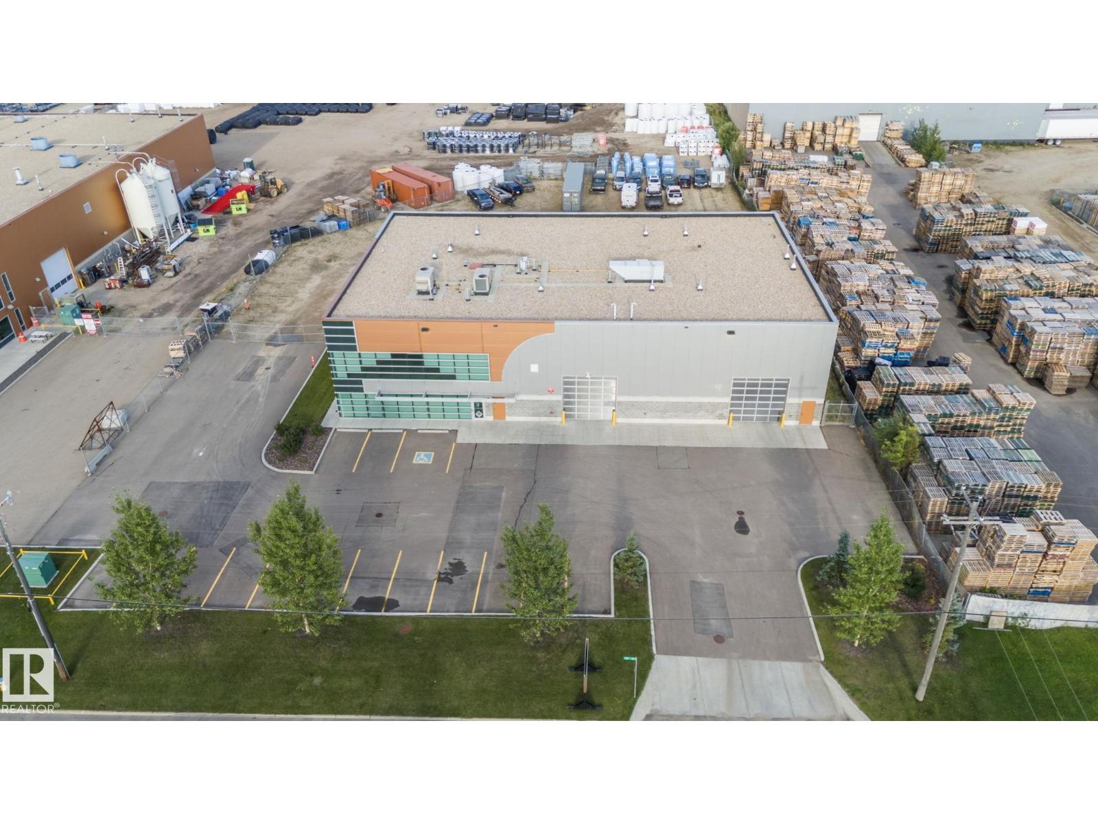 11921 152 Street NW, Edmonton, Alberta