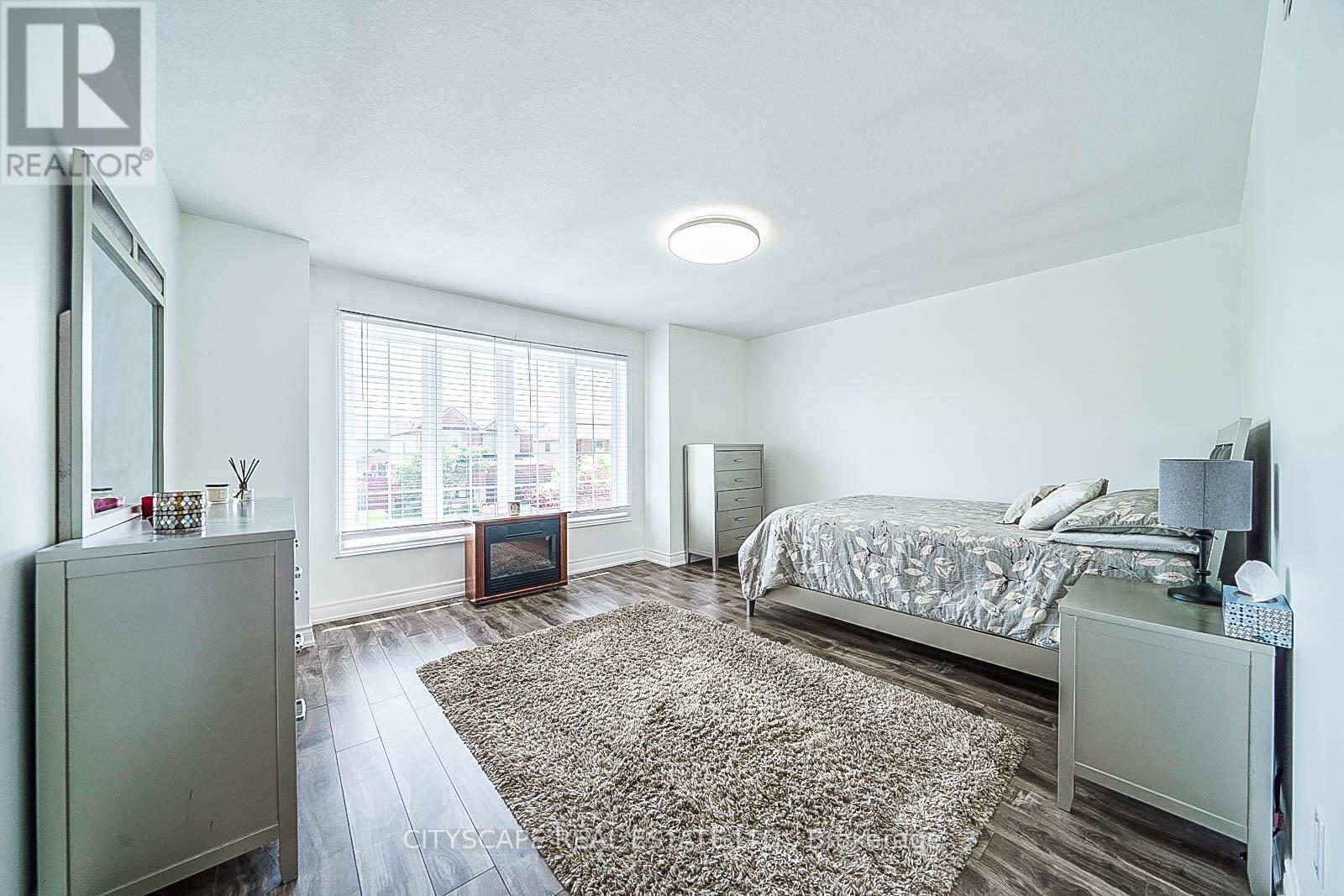 19 Staples Lane, Hamilton, Ontario  L0R 1C0 - Photo 19 - X12357730