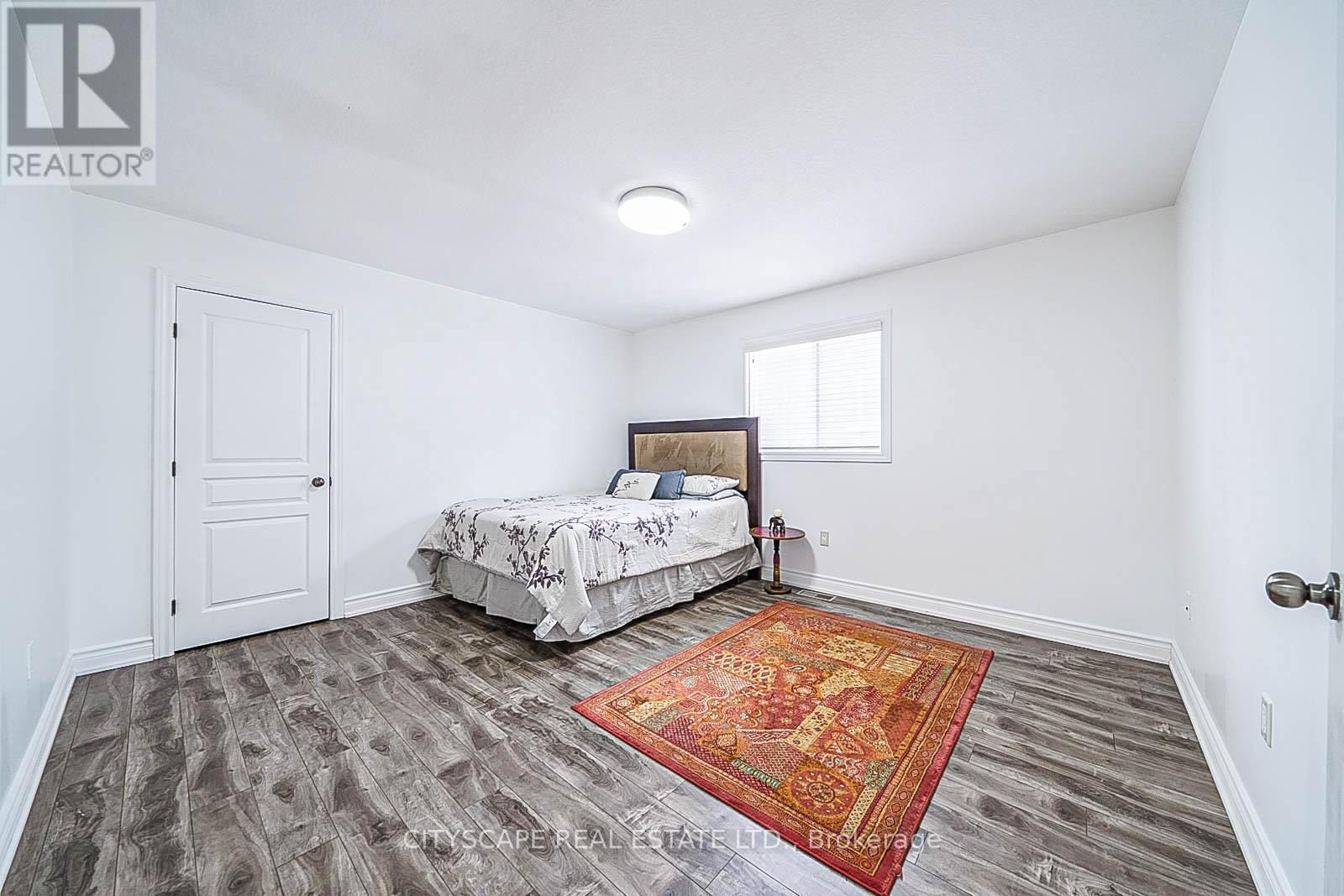 19 Staples Lane, Hamilton, Ontario  L0R 1C0 - Photo 22 - X12357730