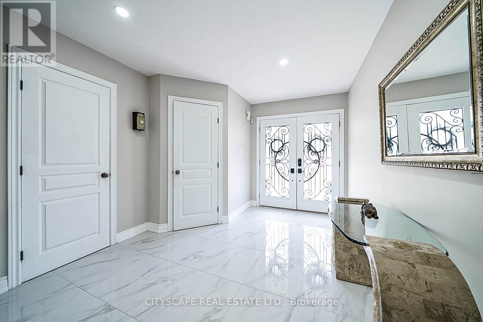 Property at 19 STAPLES LANE image 3