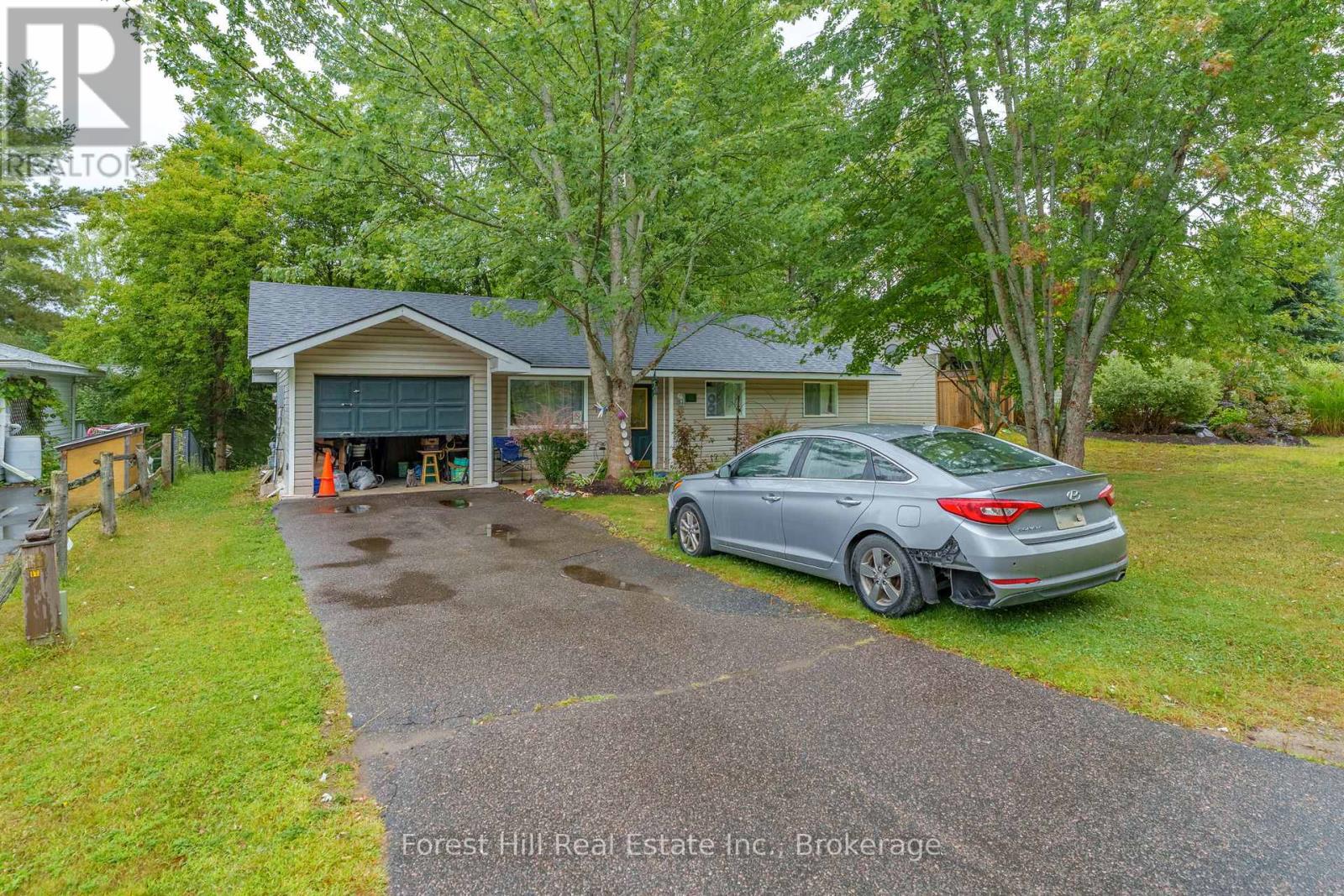 12 Crestview Drive, Huntsville, Ontario  P1H 1S8 - Photo 37 - X12357834