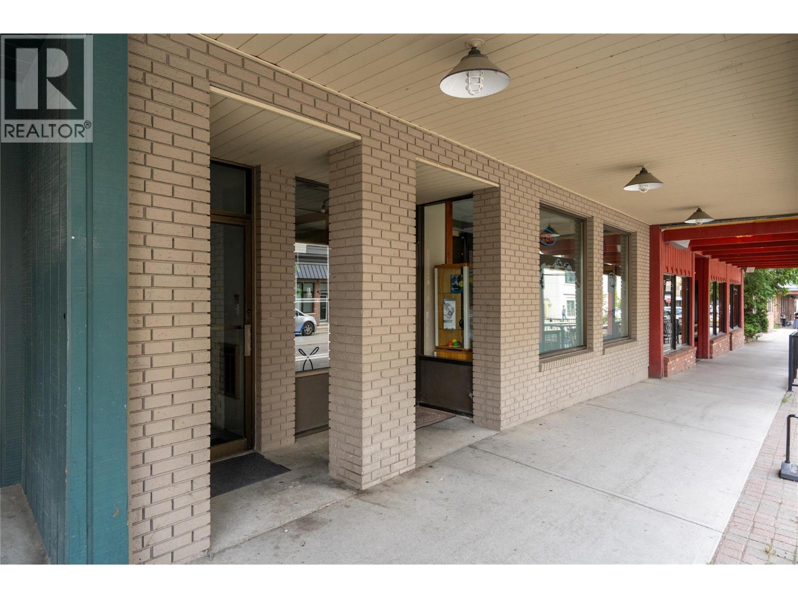 109 Second Street E, Revelstoke, British Columbia  V0E 2S0 - Photo 14 - 10359957