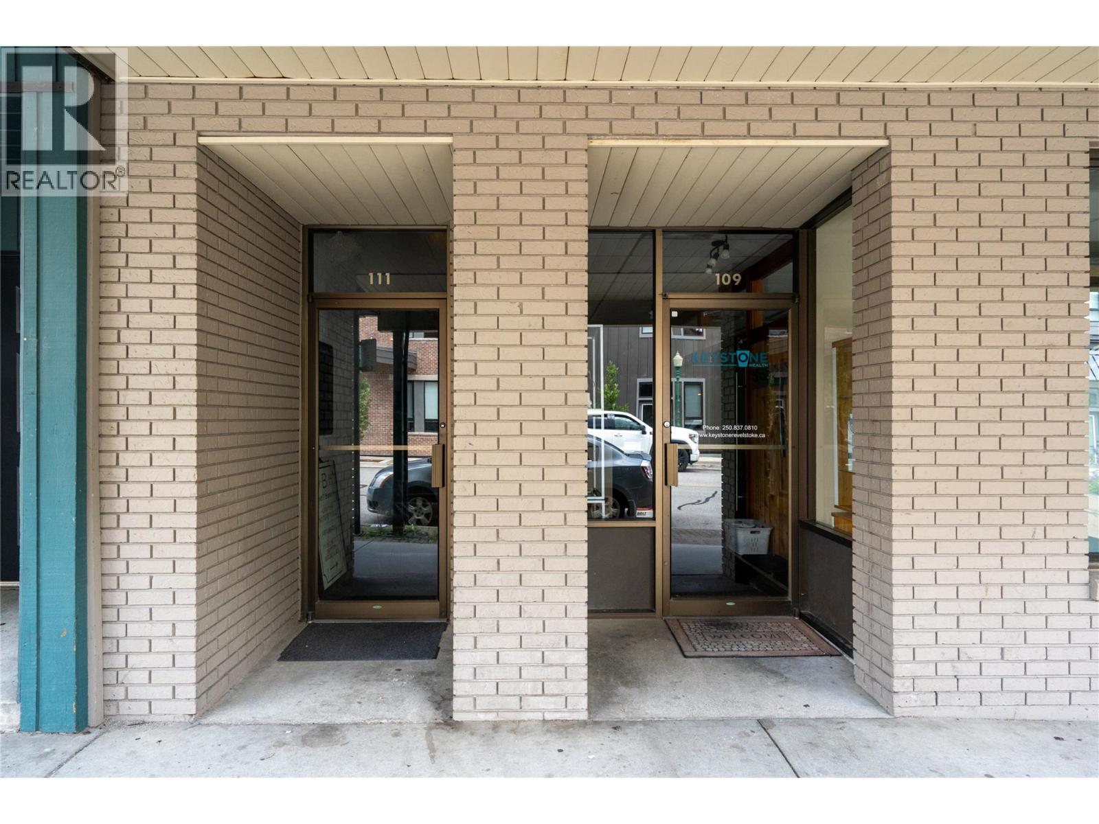 109 Second Street E, Revelstoke, British Columbia  V0E 2S0 - Photo 15 - 10359957