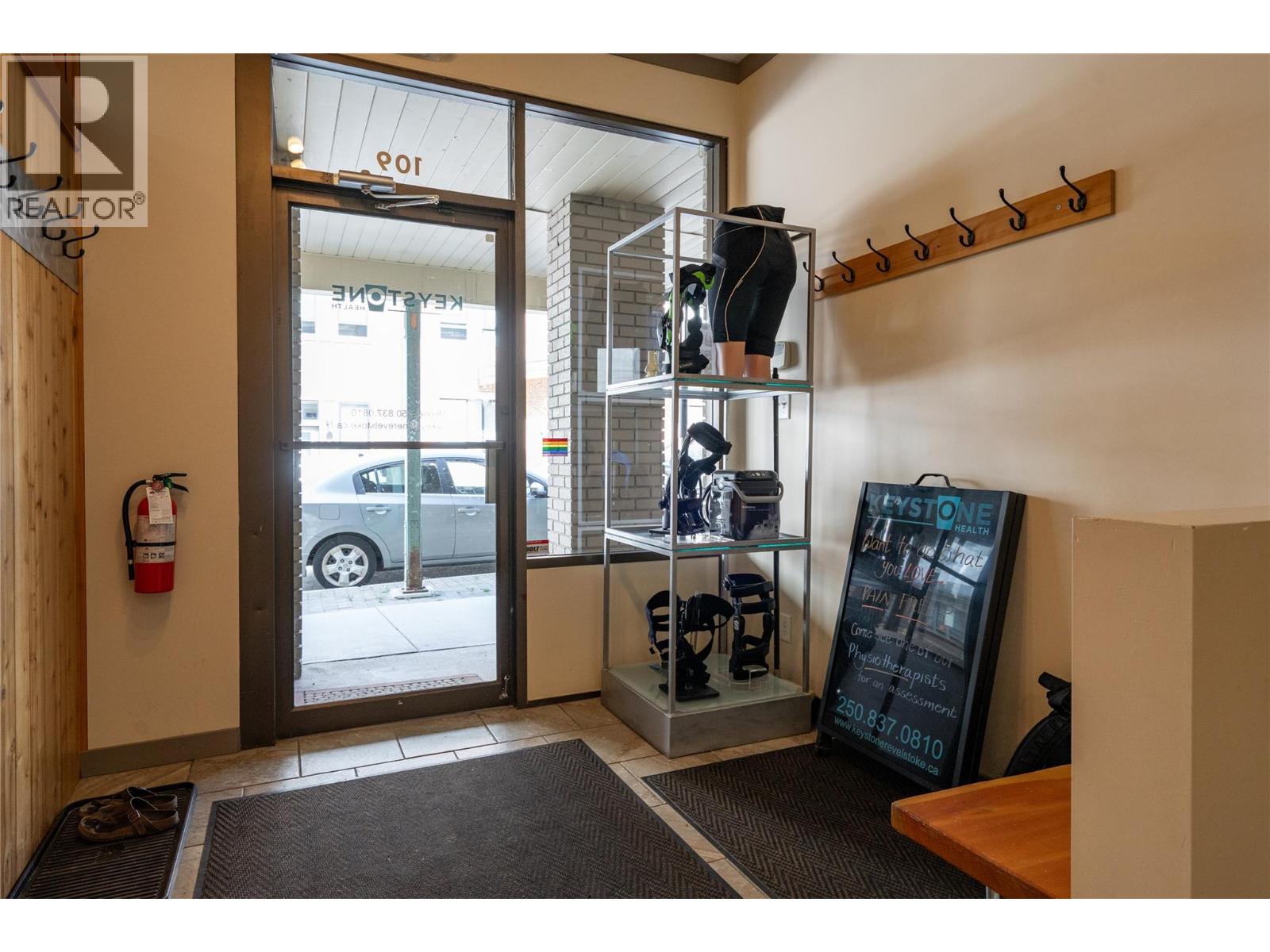 109 Second Street E, Revelstoke, British Columbia  V0E 2S0 - Photo 19 - 10359957