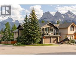 101 Wapiti Close Eagle Terrace
