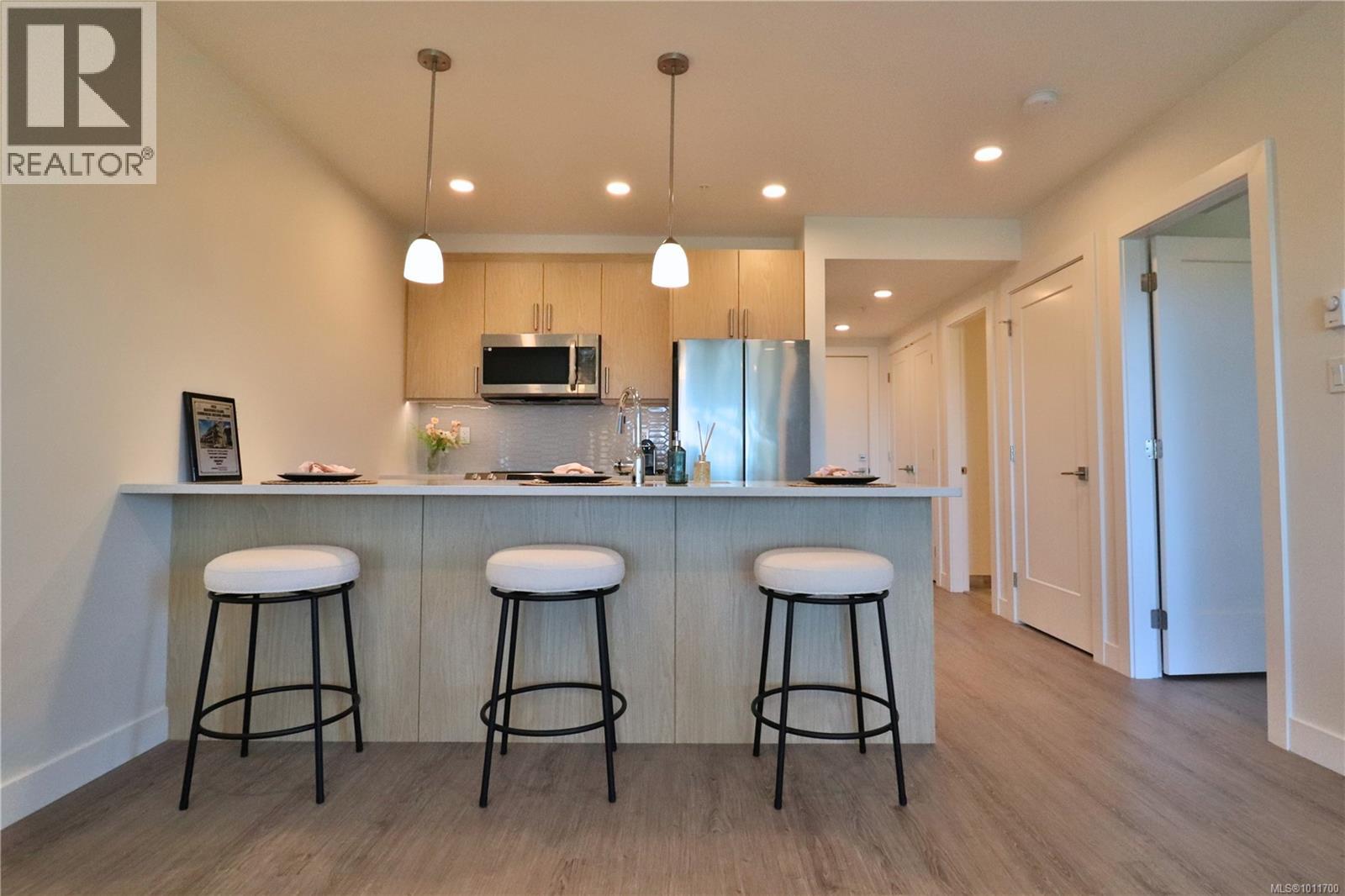 206 135 Haliburton St, Nanaimo, British Columbia  V9R 4V9 - Photo 6 - 1011700