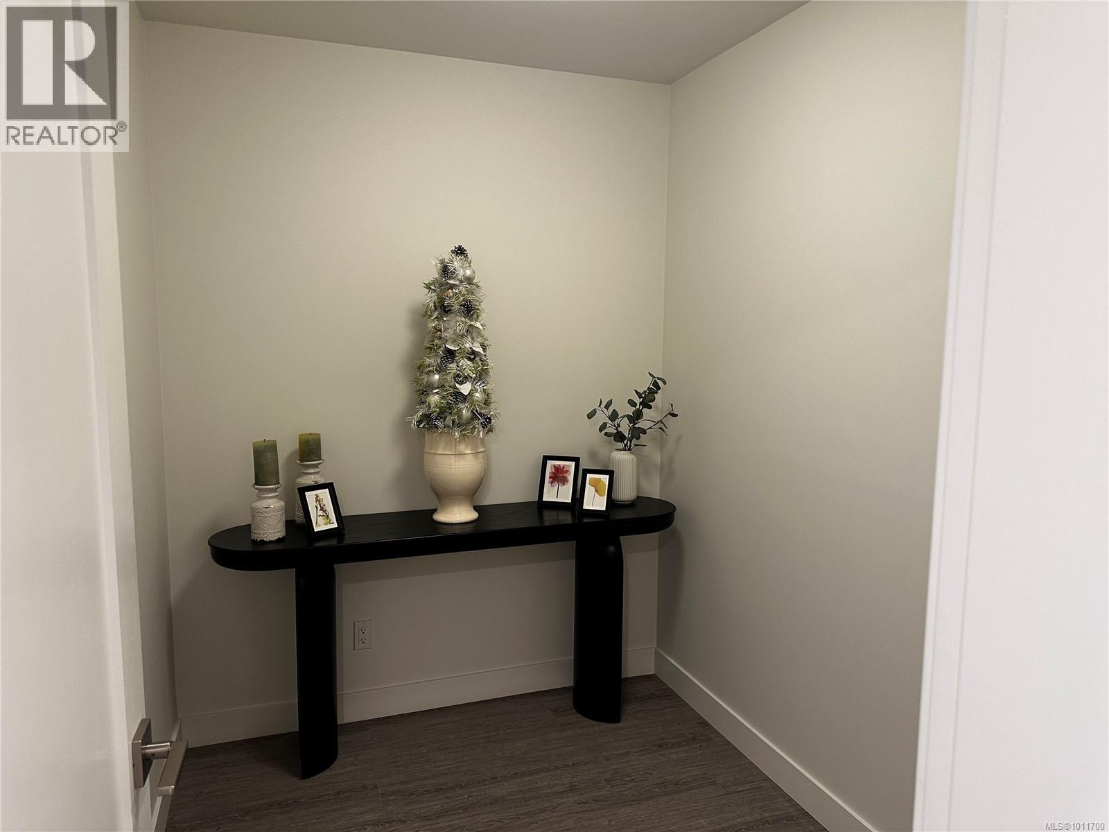 206 135 Haliburton St, Nanaimo, British Columbia  V9R 4V9 - Photo 20 - 1011700