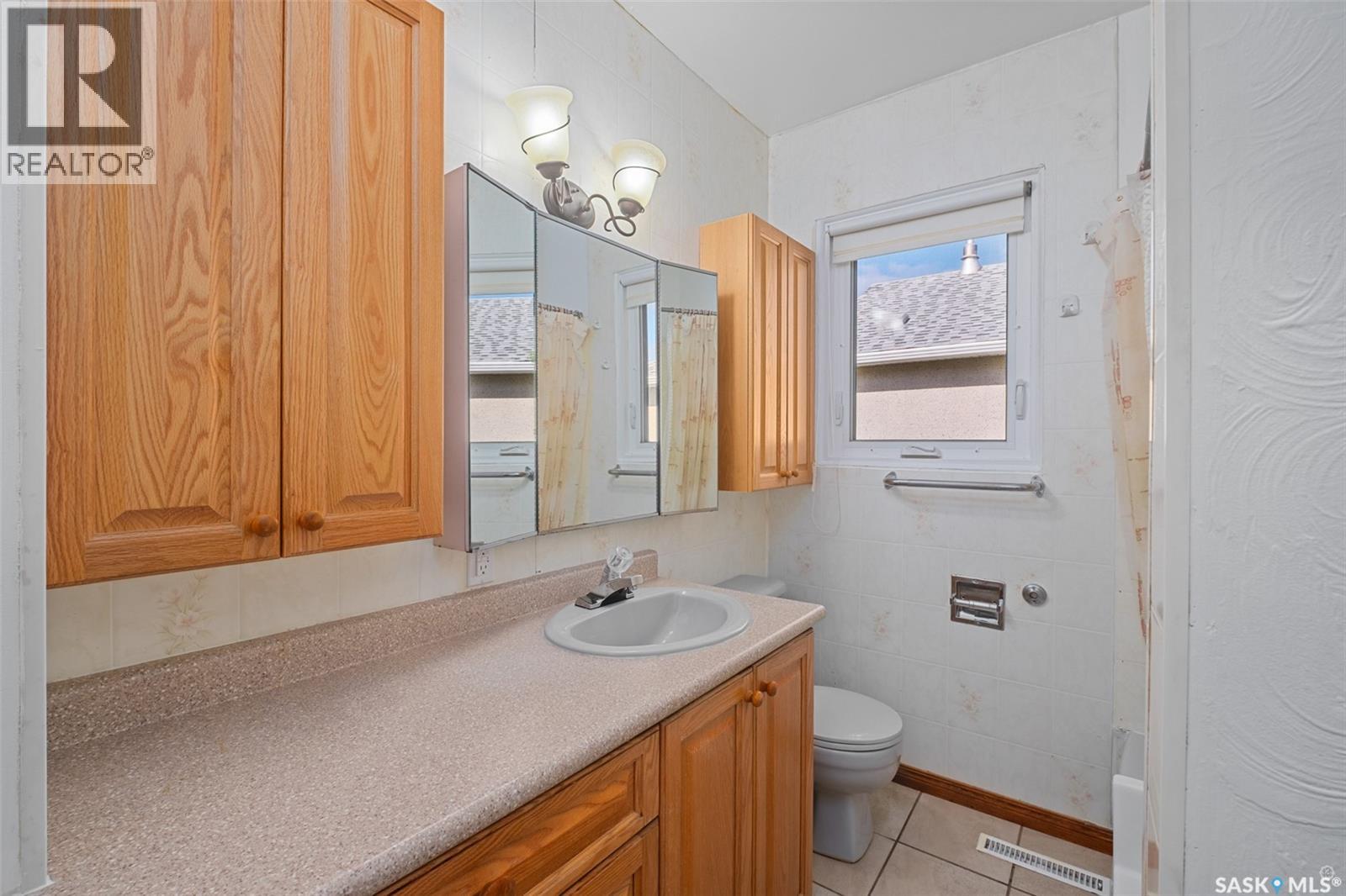807 1st Street E, Prince Albert, Saskatchewan  S6V 0C3 - Photo 14 - SK016313