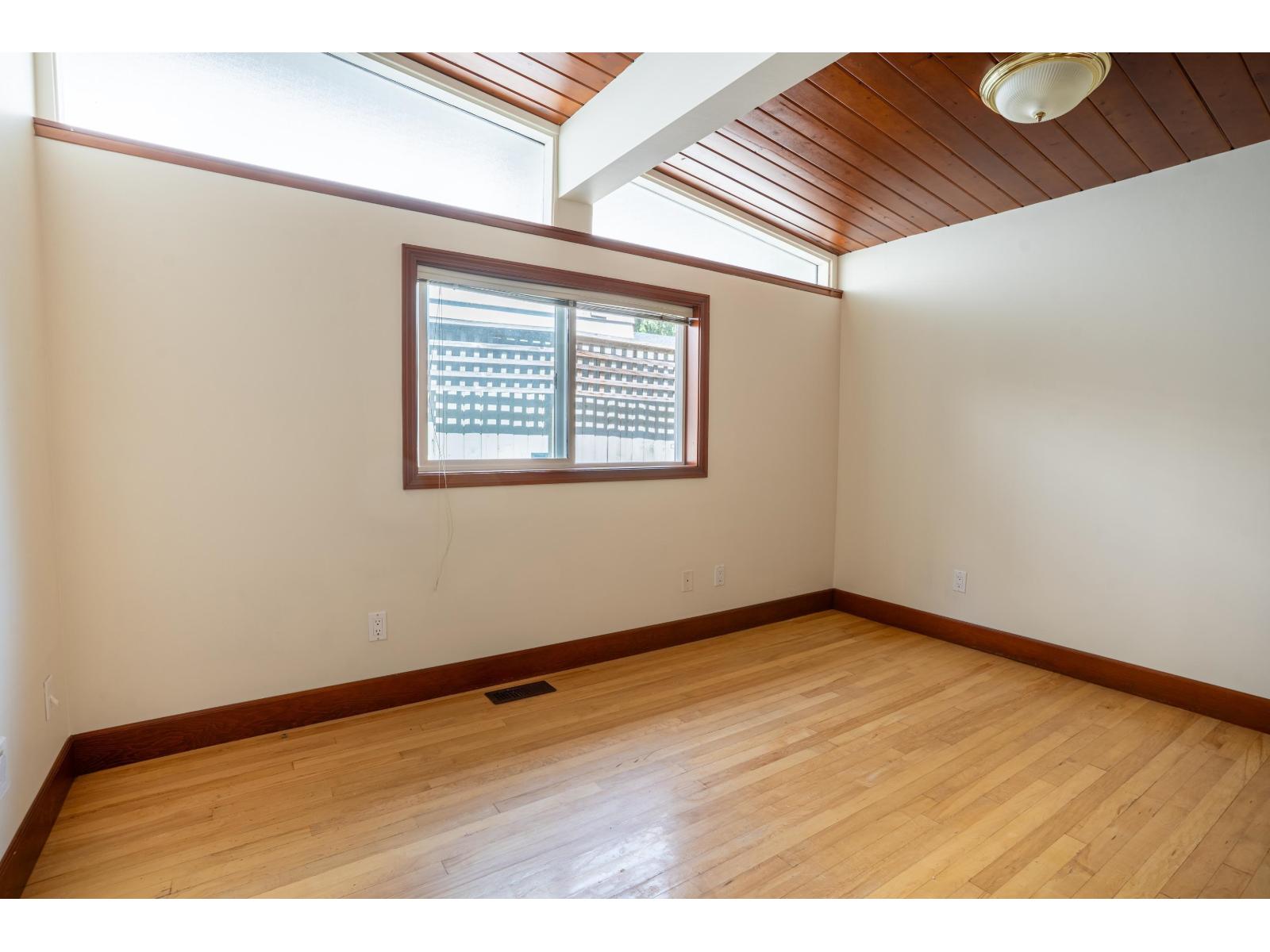 9714 131 Street, Surrey, British Columbia  V3T 3P3 - Photo 8 - R3039355