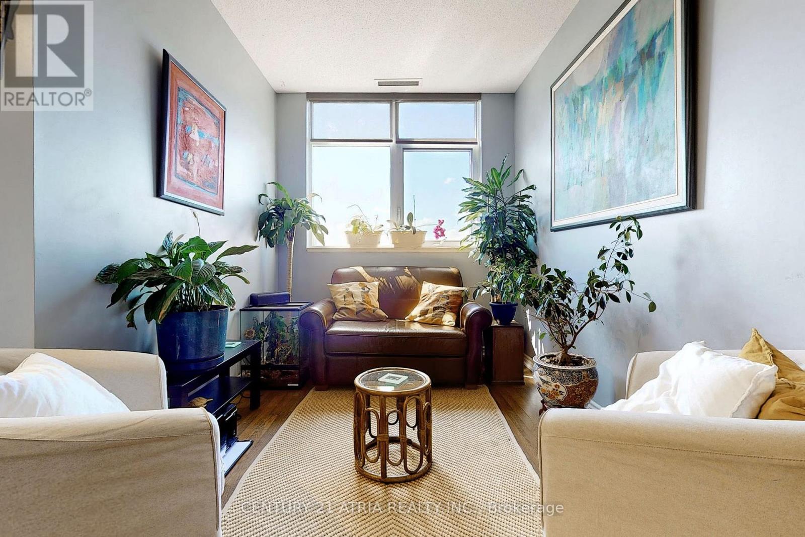 1609 - 9235 Jane Street, Vaughan, Ontario  L6A 0J8 - Photo 2 - N12357854