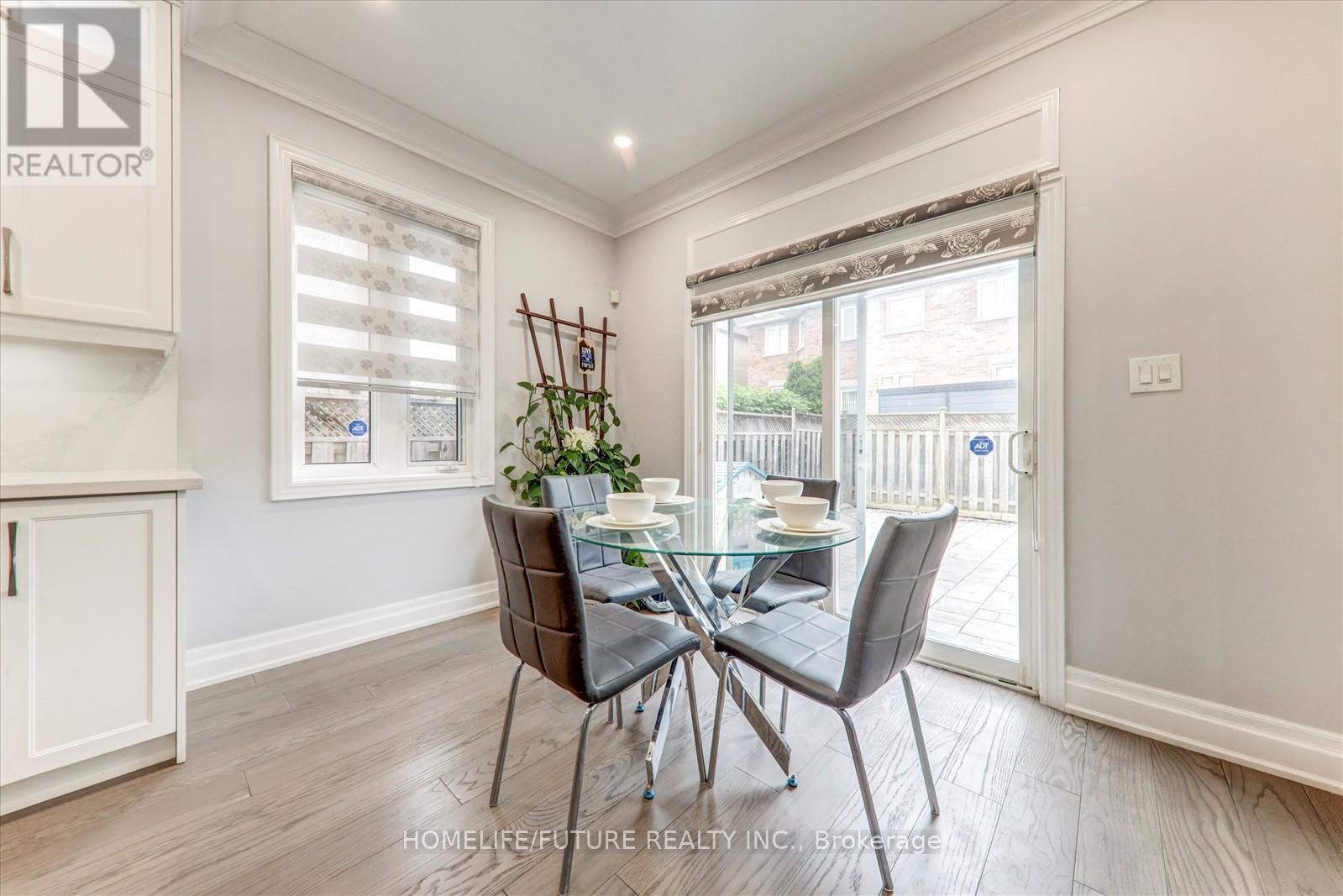 25 Donhaven Road, Markham, Ontario  L6E 1S6 - Photo 13 - N12357877