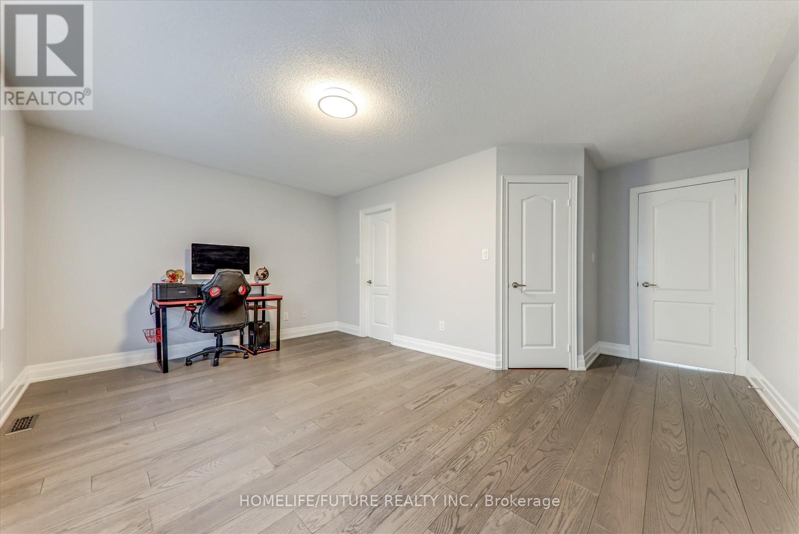 25 Donhaven Road, Markham, Ontario  L6E 1S6 - Photo 29 - N12357877