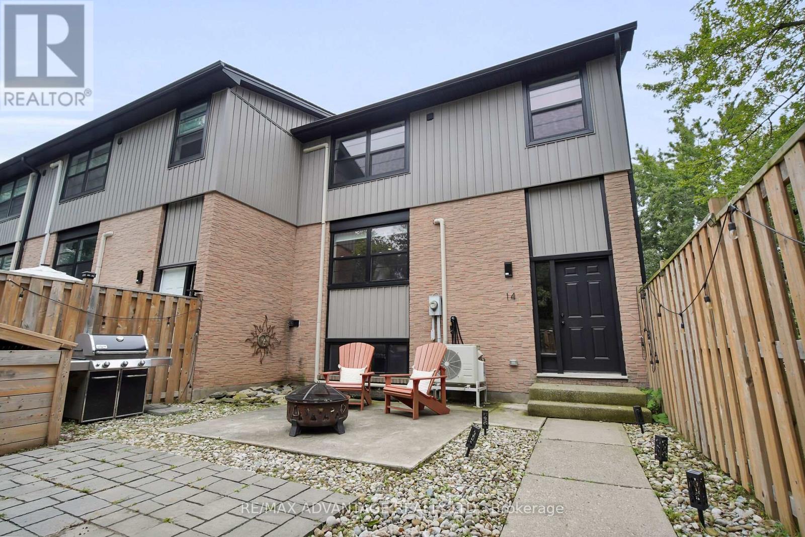 Property at 14 - 105 ANDOVER DRIVE image 4