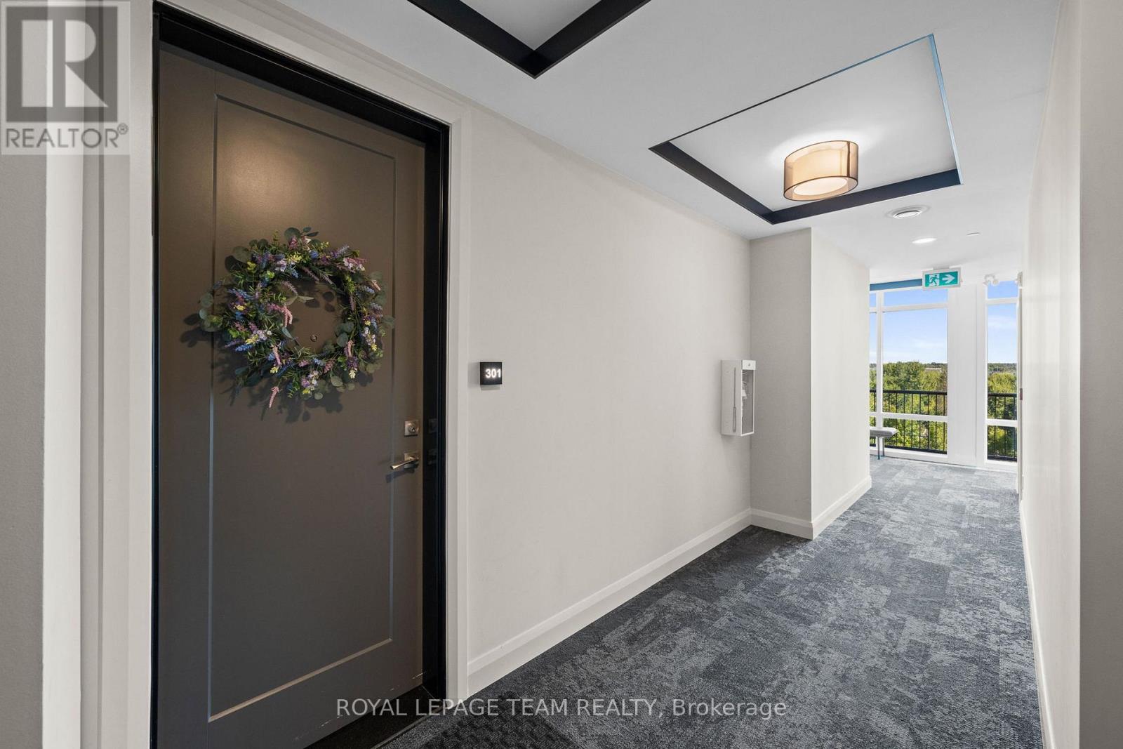 301 - 110 Cortile Private, Ottawa, Ontario  K1V 2S8 - Photo 5 - X12357943