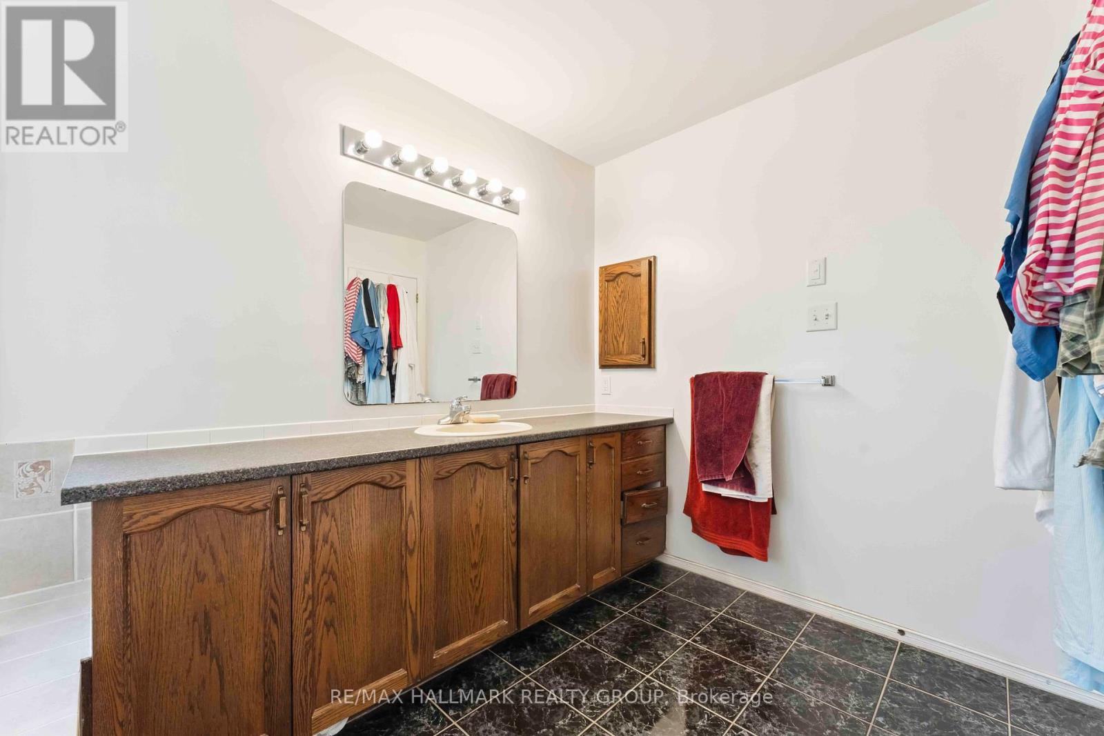 551 Chardonnay Drive, Ottawa, Ontario  K4A 4G7 - Photo 14 - X12357949