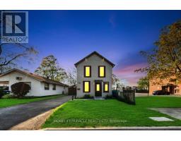 195 RANDI ROAD, Mississauga, Ontario