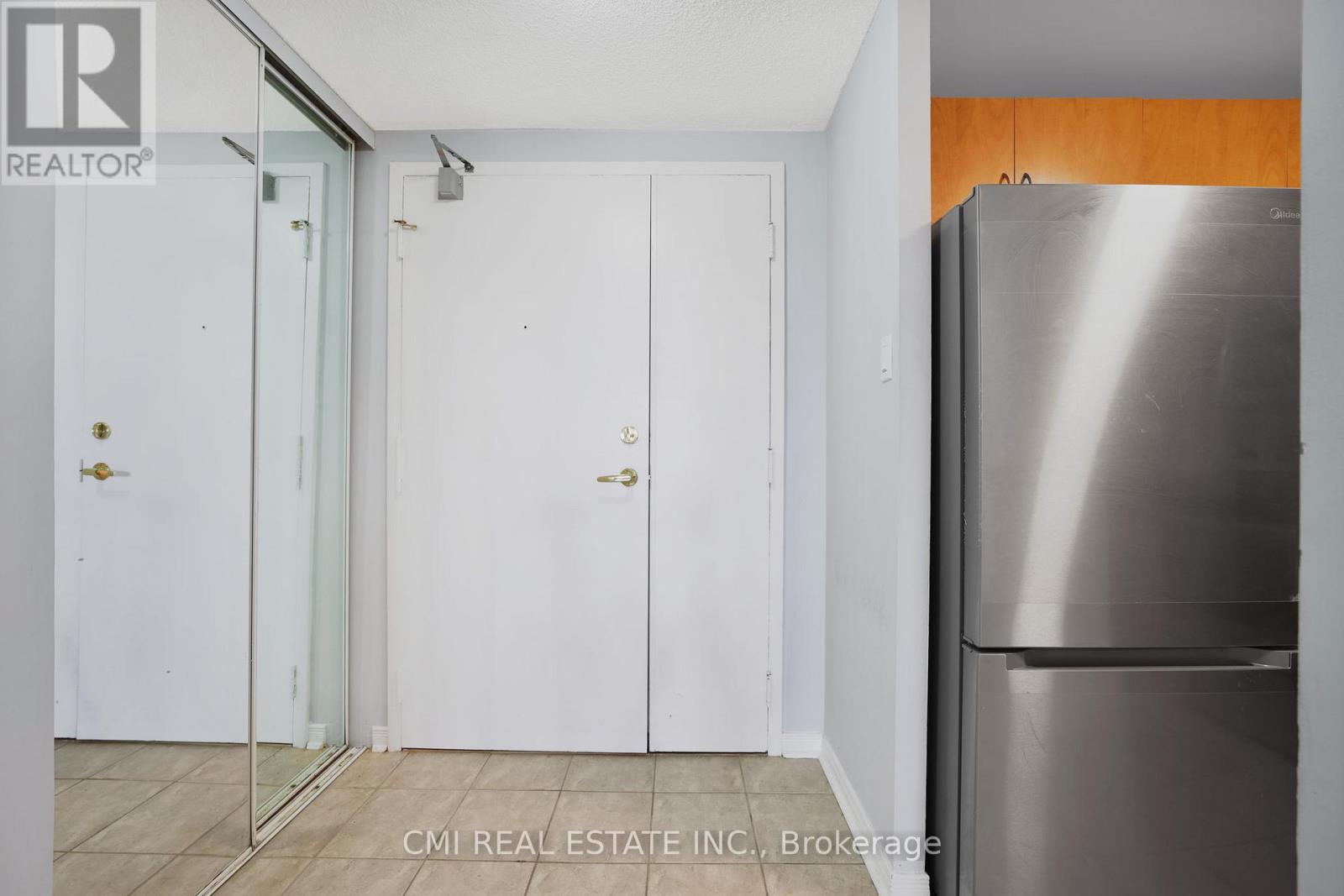 302 - 6720 Glen Erin Drive, Mississauga, Ontario  L5N 3K8 - Photo 16 - W12357884