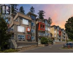 408 1900 Watkiss Way 1900 Watkiss
