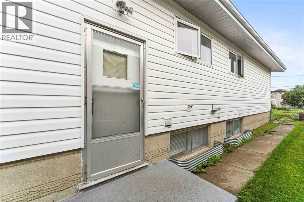 7311 / 7313 79 Avenue, Edmonton, Alberta  T6B 0C4 - Photo 18 - A2250286