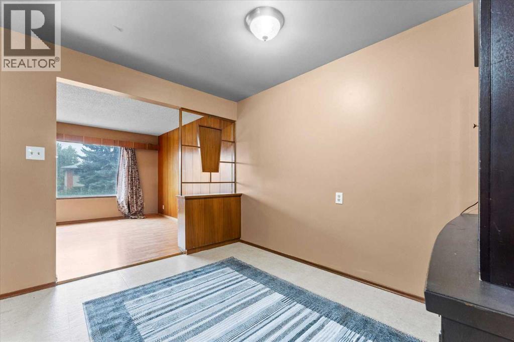 7311 / 7313 79 Avenue, Edmonton, Alberta  T6B 0C4 - Photo 9 - A2250286