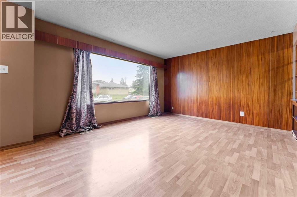 7311 / 7313 79 Avenue, Edmonton, Alberta  T6B 0C4 - Photo 7 - A2250286