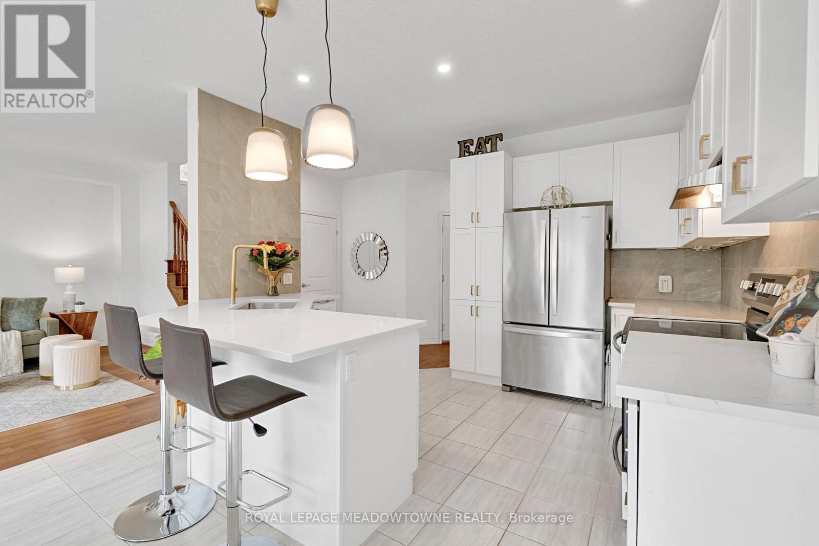266 Dalgleish Trail, Hamilton, Ontario  L0R 1P0 - Photo 10 - X12357815