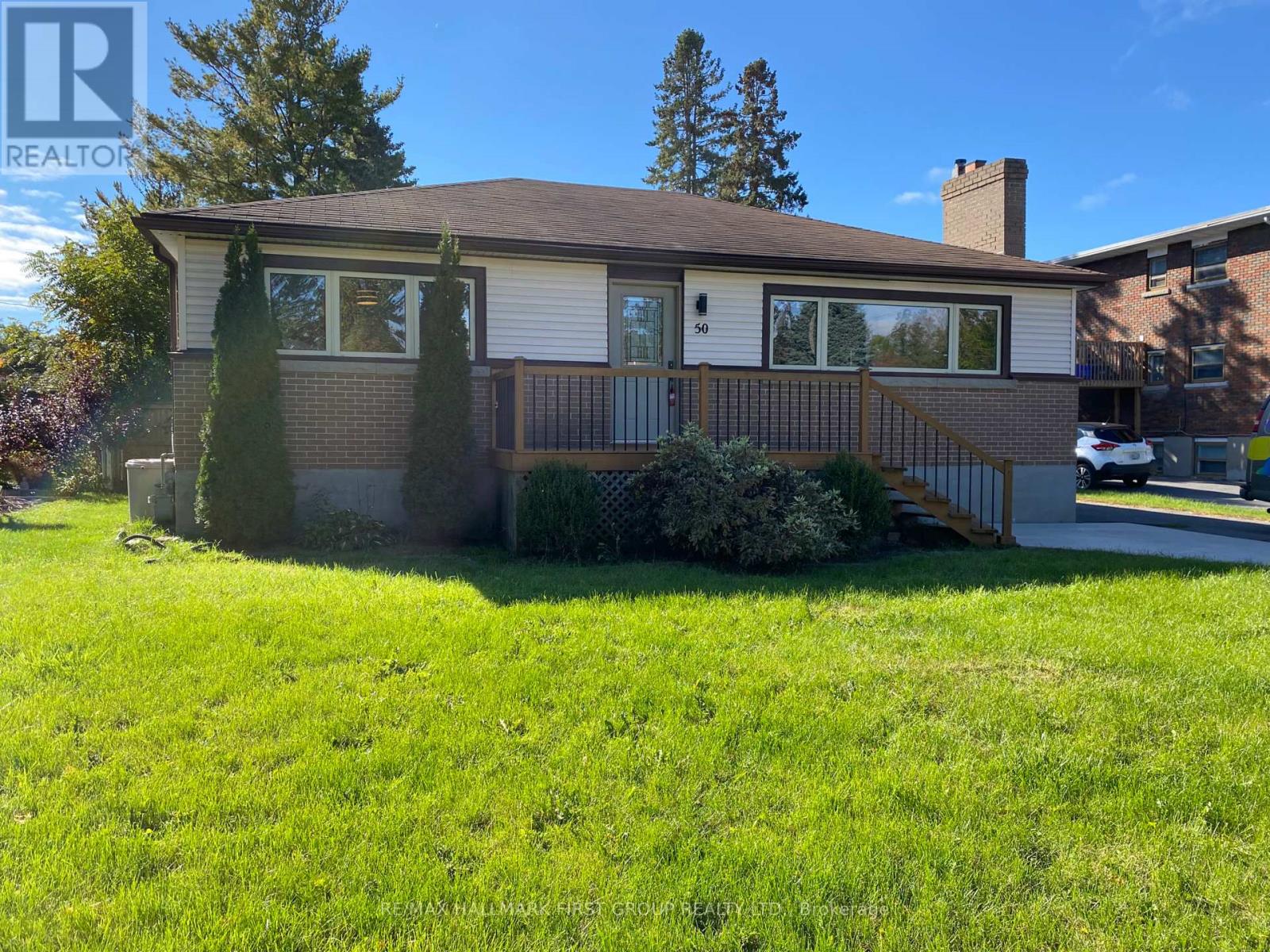 50 CHAMPLAIN AVENUE, Kingston, Ontario