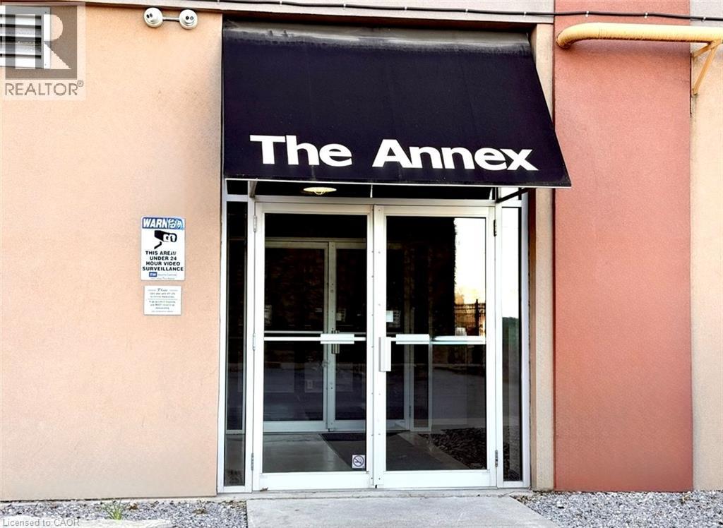 11 Rebecca Street Unit# 406, Hamilton, Ontario  L8R 3H7 - Photo 3 - 40752917