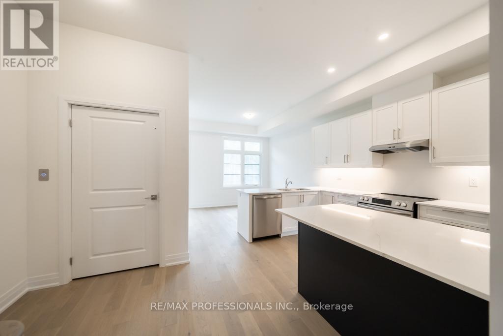 100 Salina Street, Mississauga, Ontario  L4M 1X8 - Photo 12 - W12355686